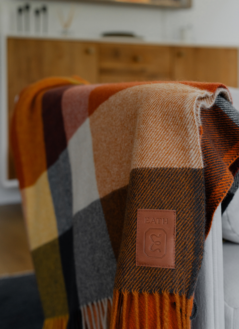 Heritage Lambswool Throw - Maple Check